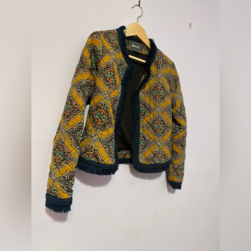 Unique fall jacket Size Small. - Picture 3 of 5